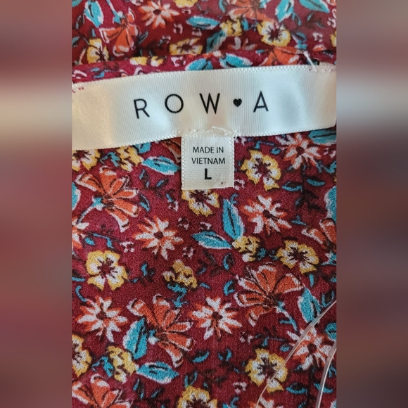 Rowa Red Floral Long Sleeve Dress, Smocked Detail| Size L - Picture 10 of 10